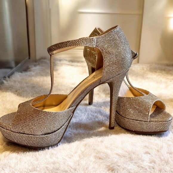 Gorgeous heels with Sparkling Mesh Texture. Stilettos Gorgeous Comfy Sexy Heels - Picture 12 of 17